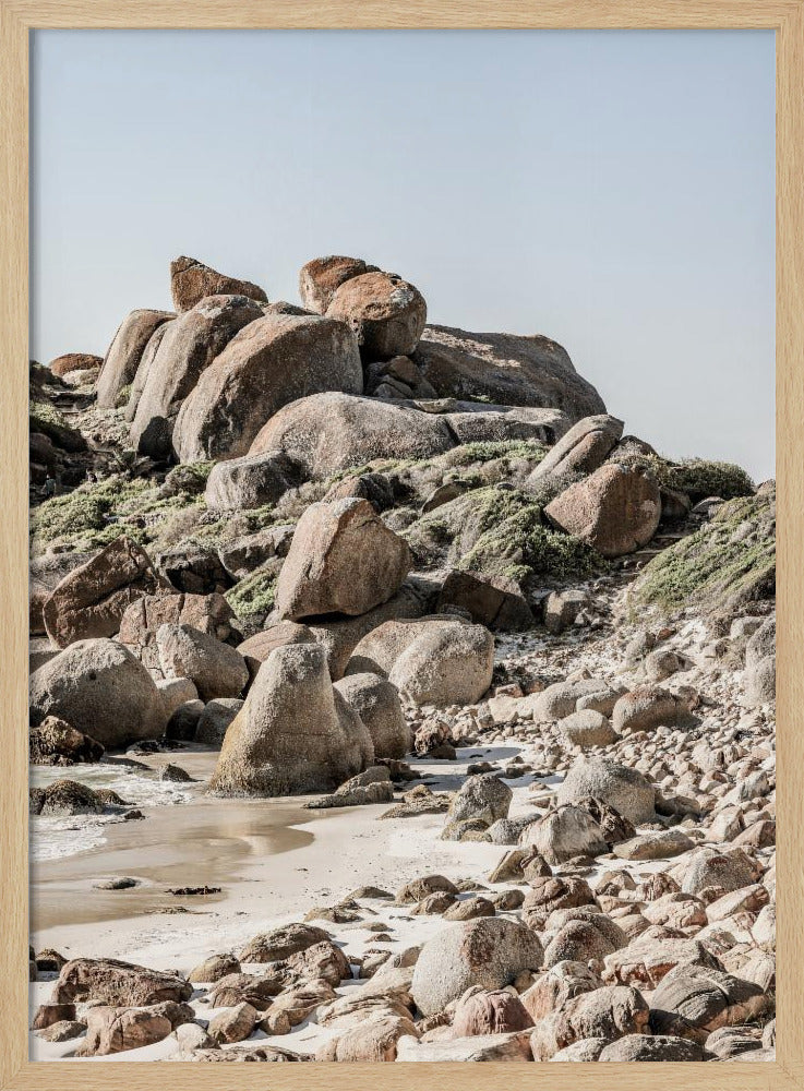 Rust aan de rotsachtige kustlijn | Poster