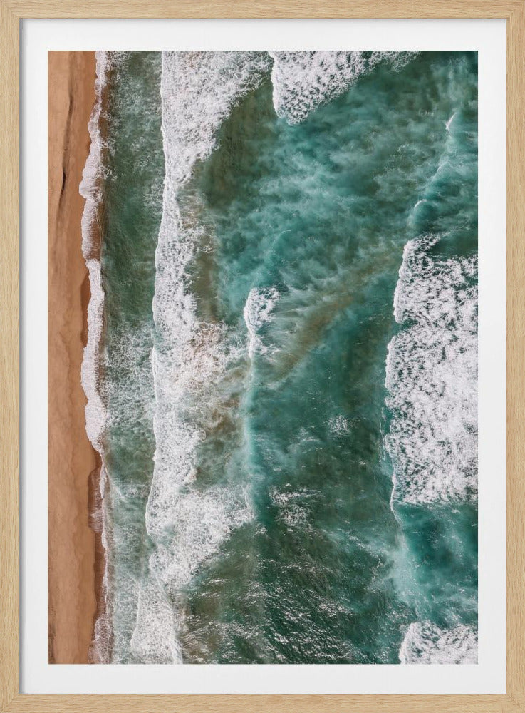 Golven omarmen de kust | Poster