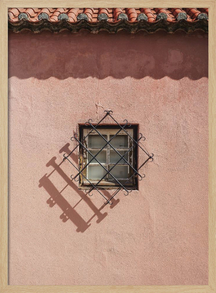 Rustieke roze muur met een vintage raam | Poster
