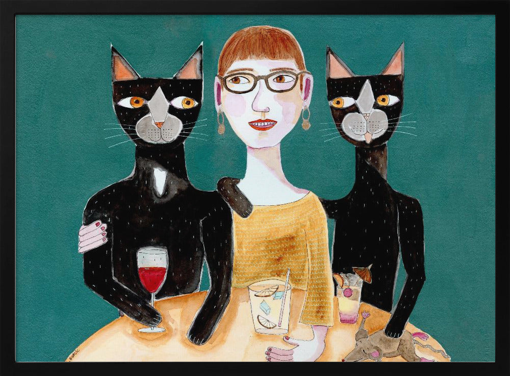 Dame met haar twee zwarte katten aan het drinken | Poster