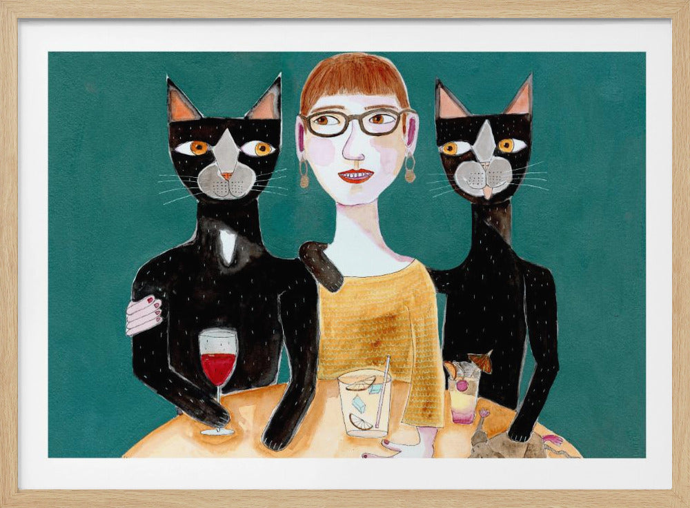 Dame met haar twee zwarte katten aan het drinken | Poster