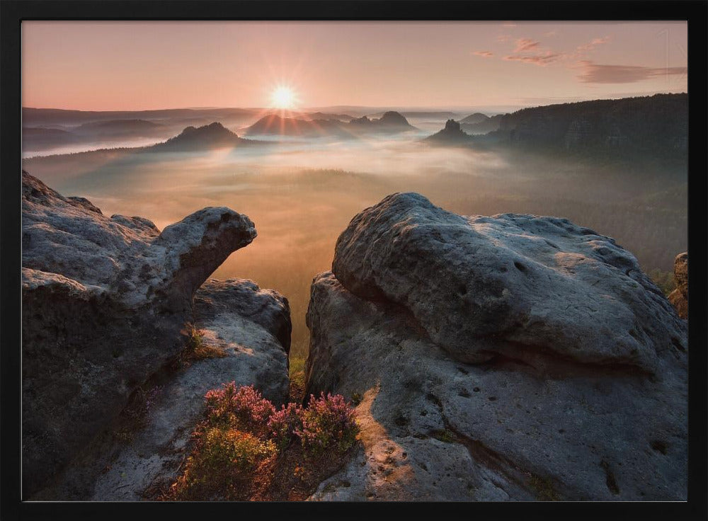 Zonsopgang op de rotsen | Poster