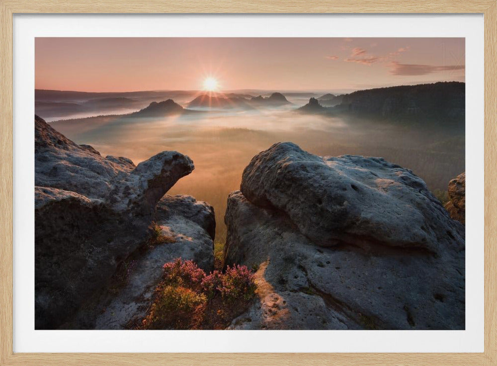 Zonsopgang op de rotsen | Poster