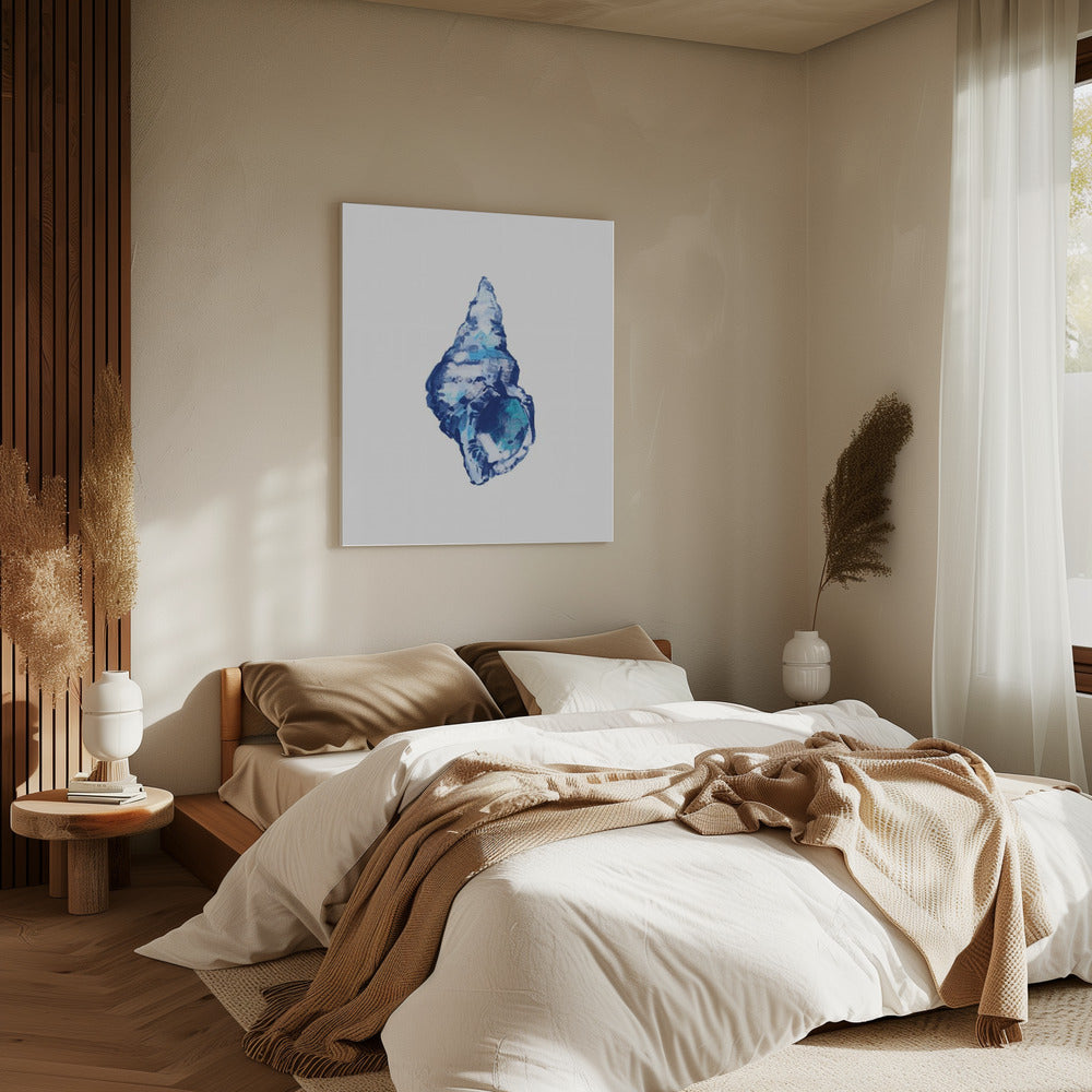 Blauwe schelp op witte achtergrond nr. 2 | Canvas