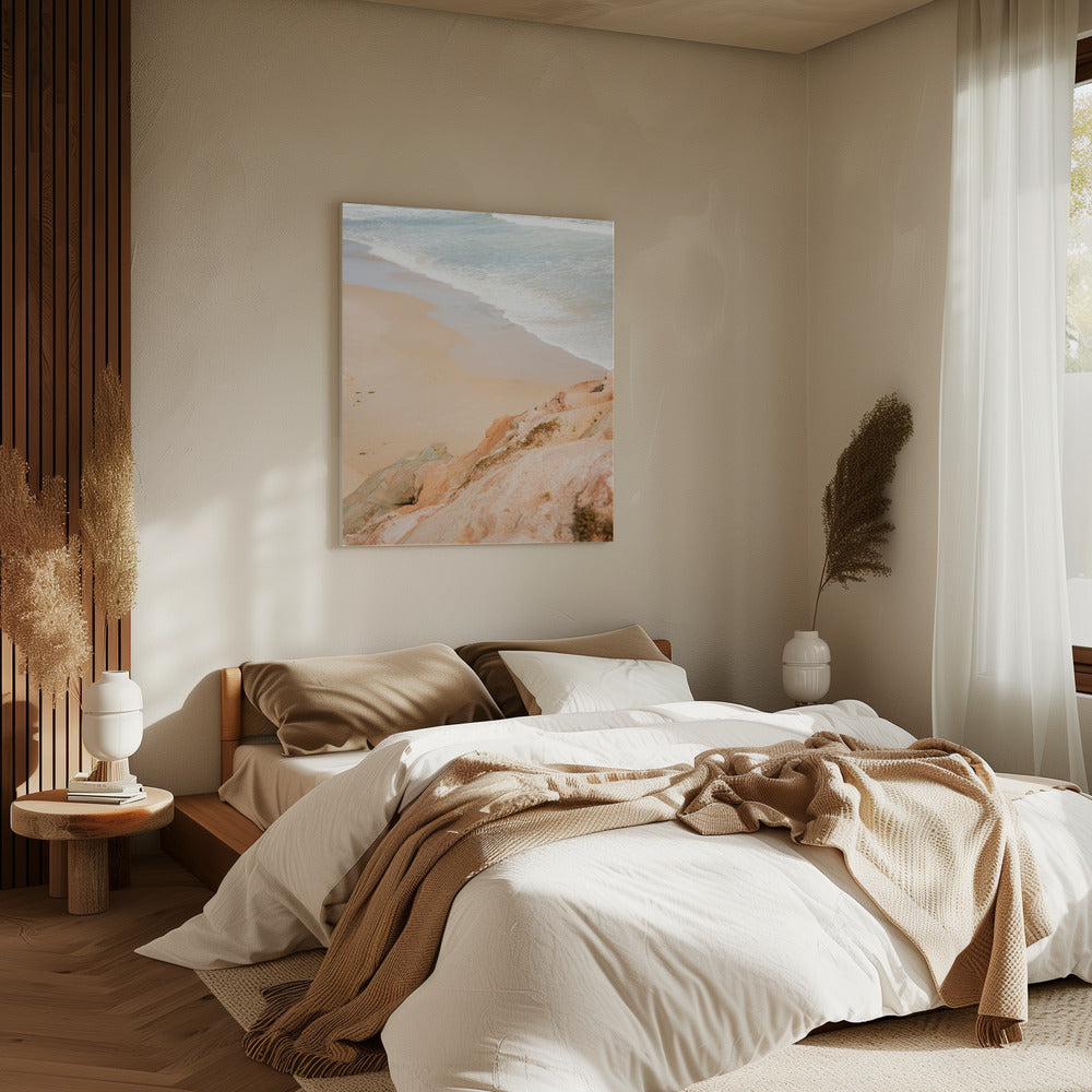 Zandstrand ontmoet rotsachtige kliffen | Canvas