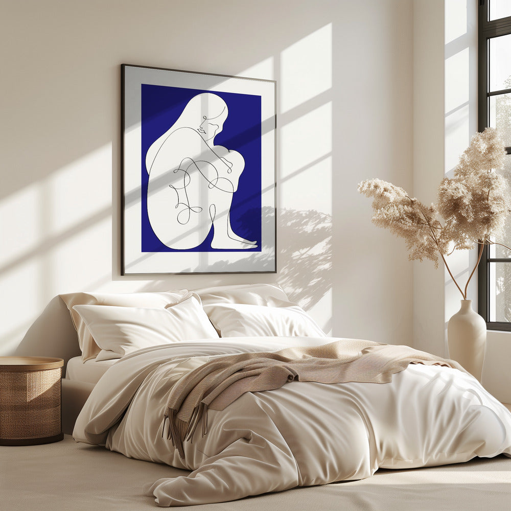Zittende vrouw blauw | Poster
