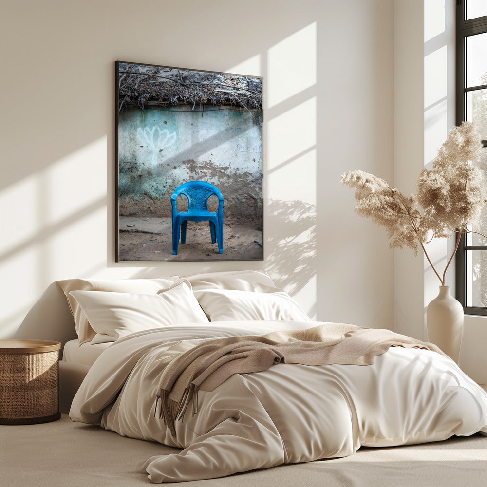 Eenzame blauwe stoel | Poster