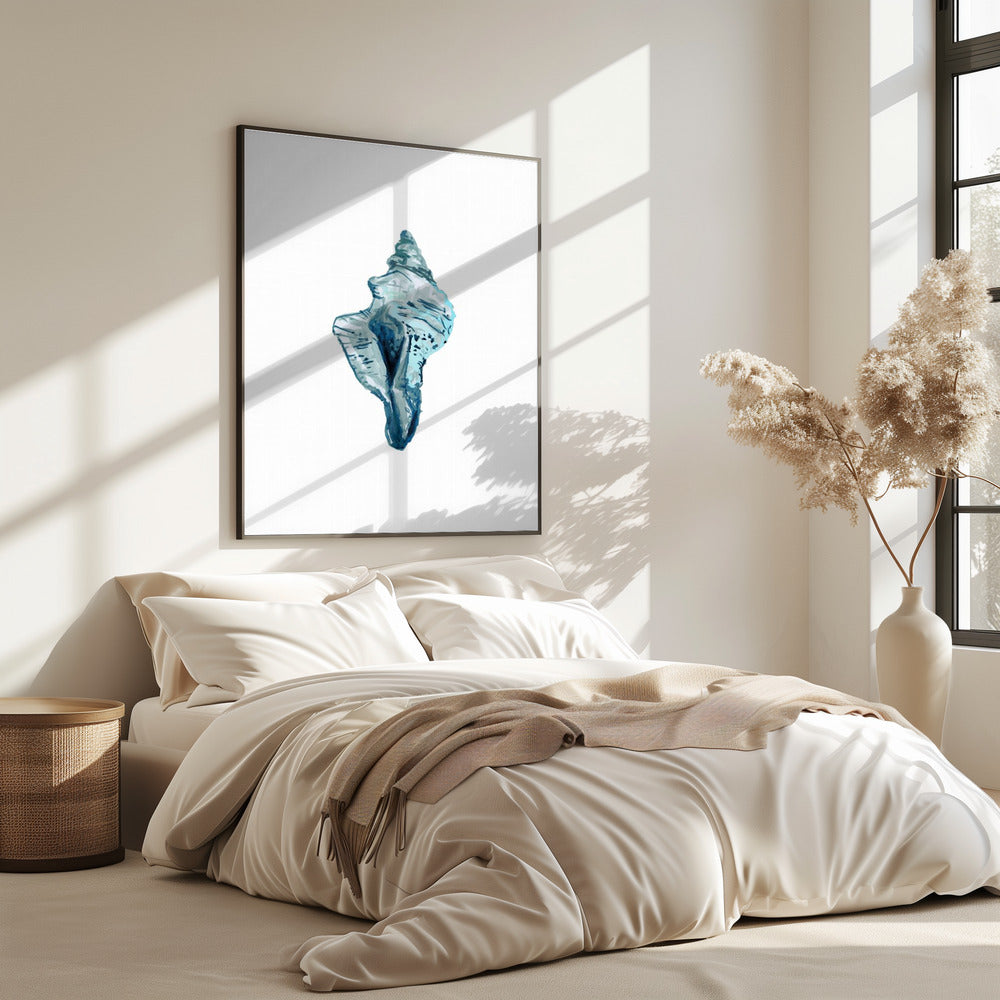 Blauwe schelp op witte achtergrond nr. 4 | Poster