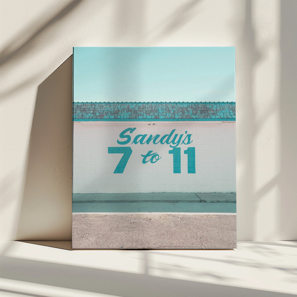 Sandy's 7 tot 11 in Marfa, Texas | Canvas