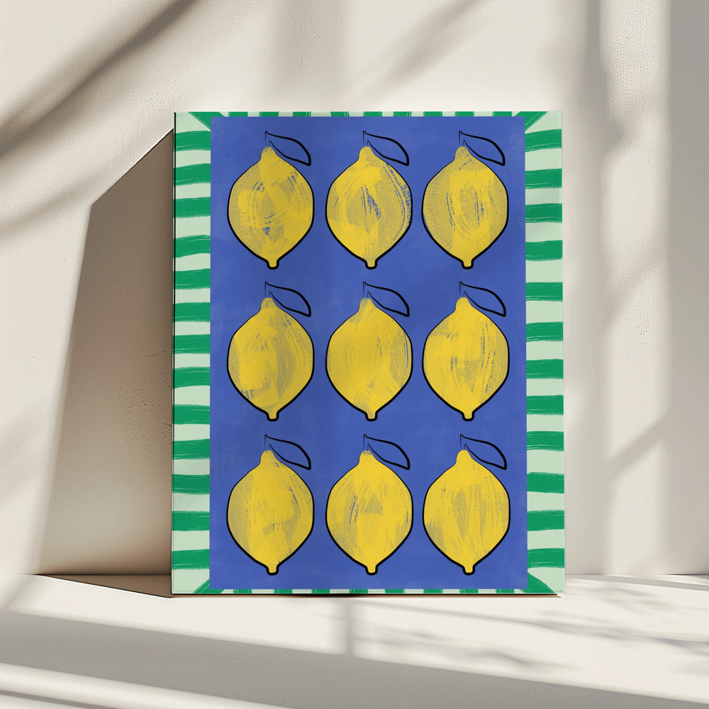 Levendige gele citroenen op een diepblauw | Canvas