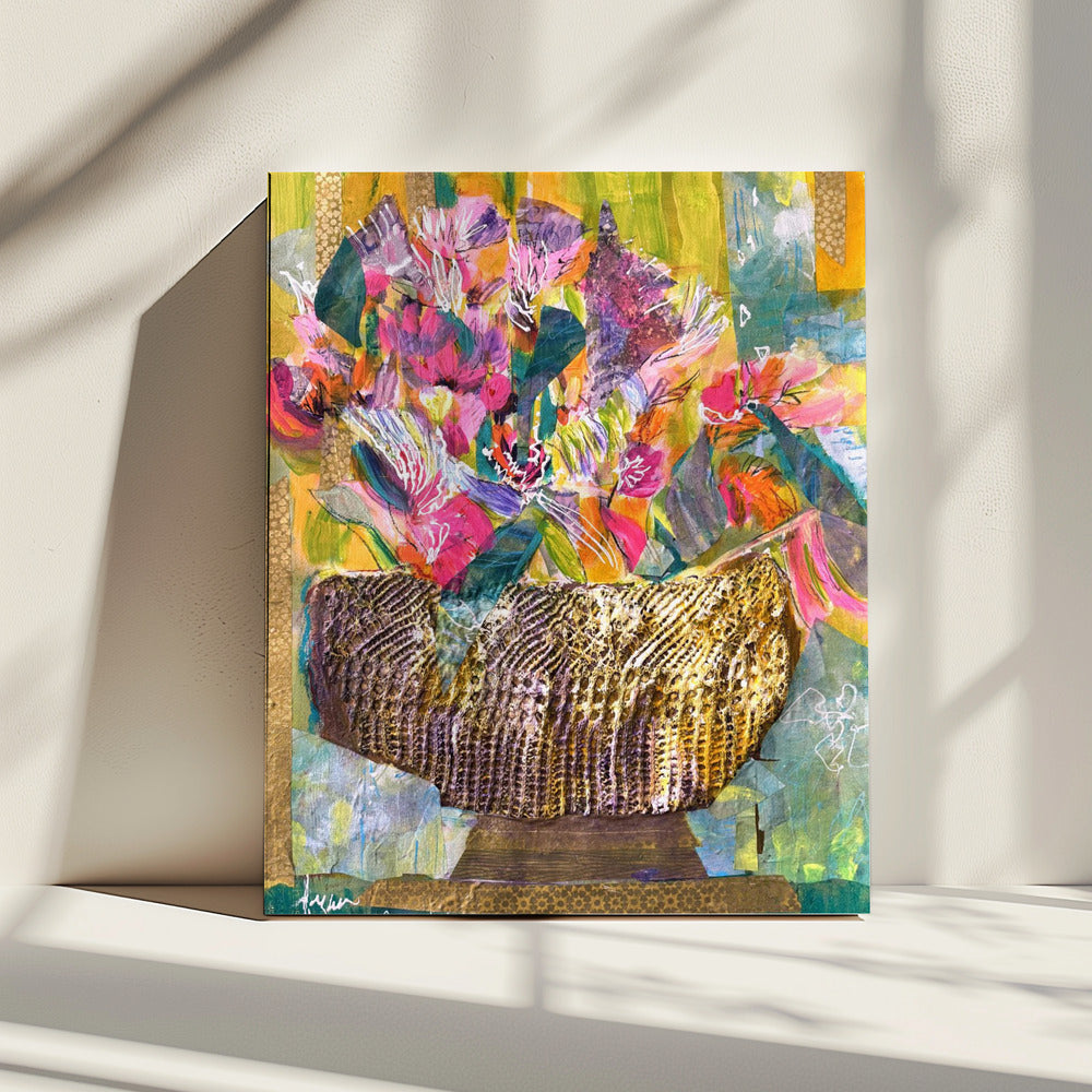 Gouden mand met kleurrijke bloemen | Canvas