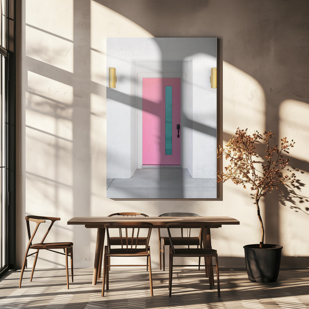 Roze deur met een blauw raam | Canvas