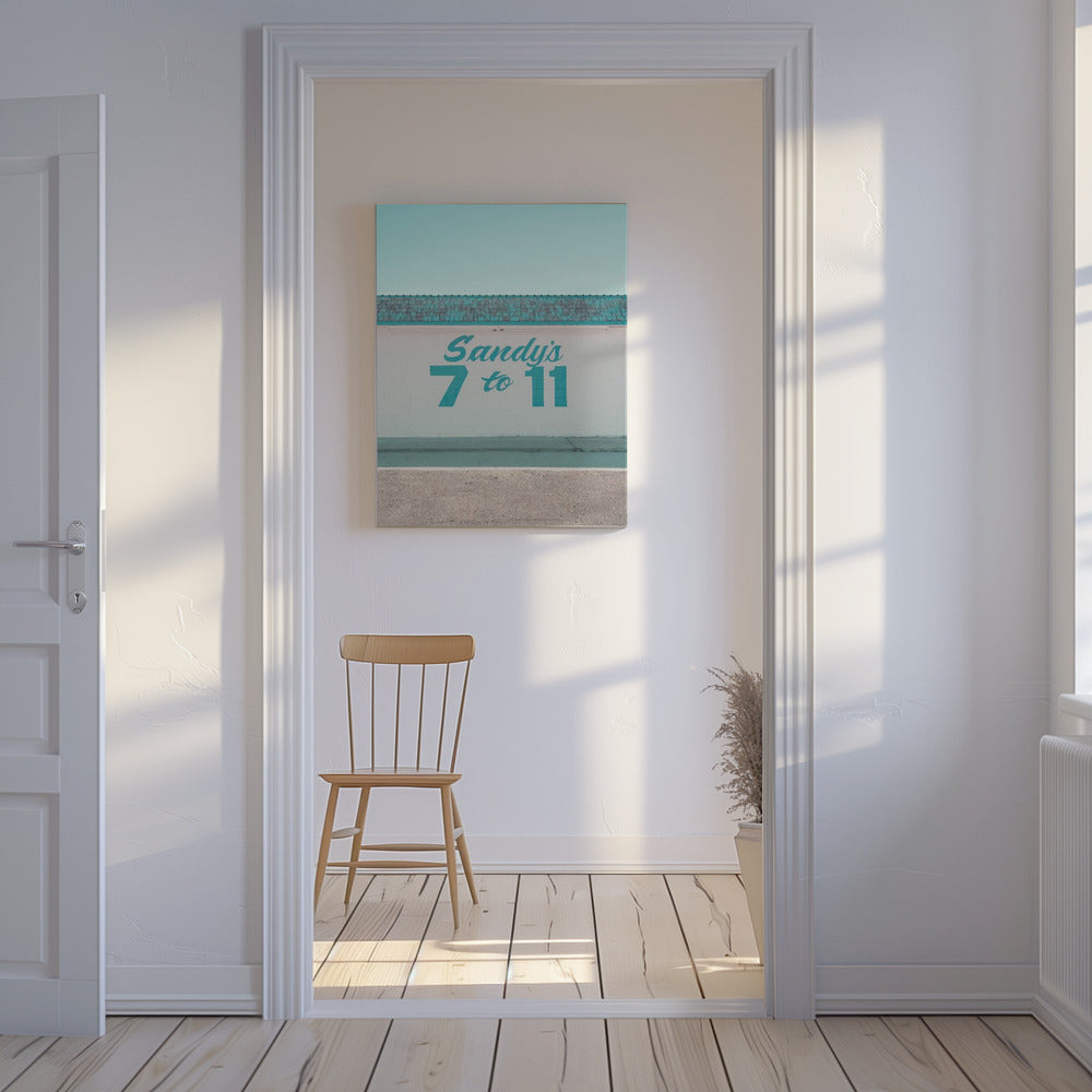 Sandy's 7 tot 11 in Marfa, Texas | Canvas
