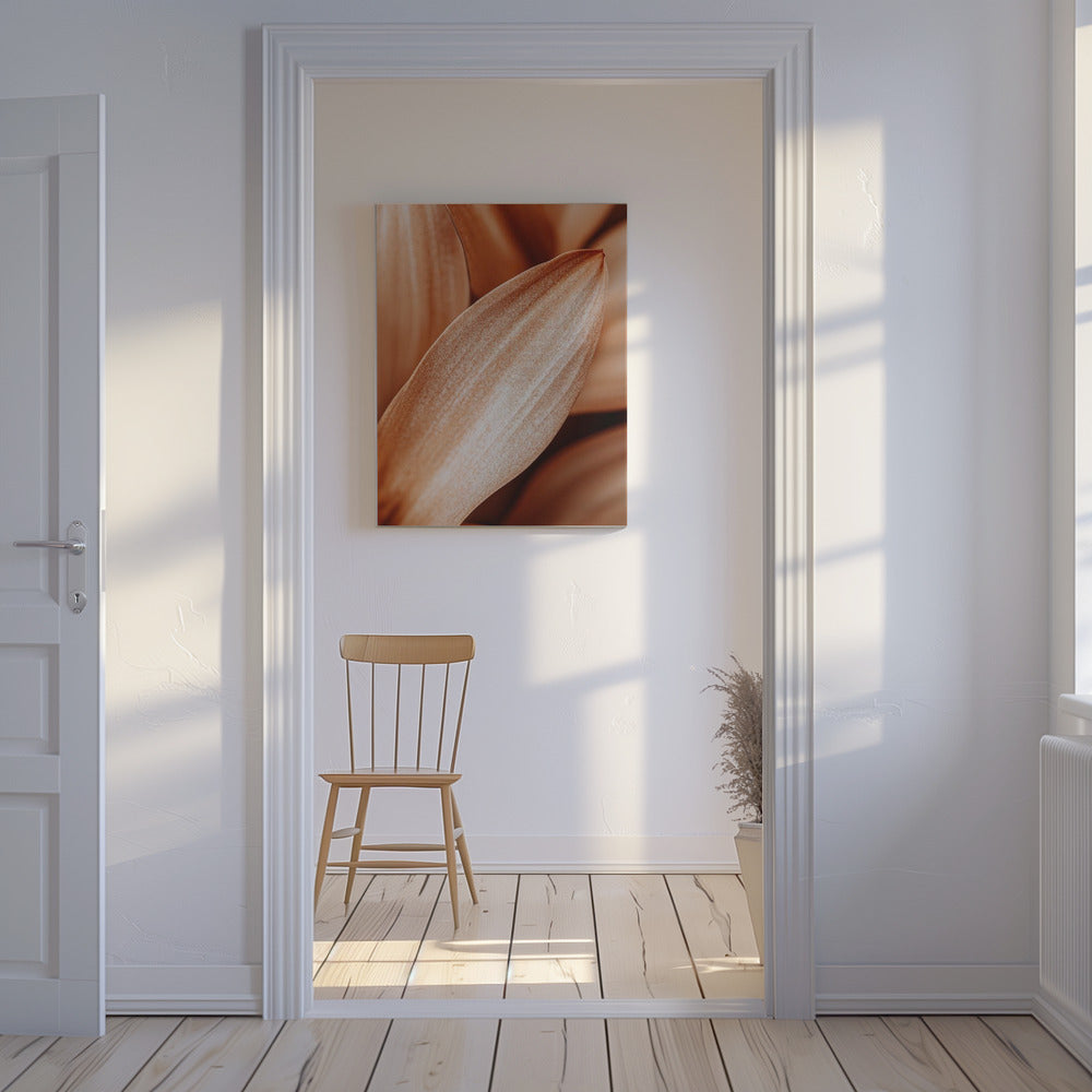 Amber Petal Elegantie | Canvas