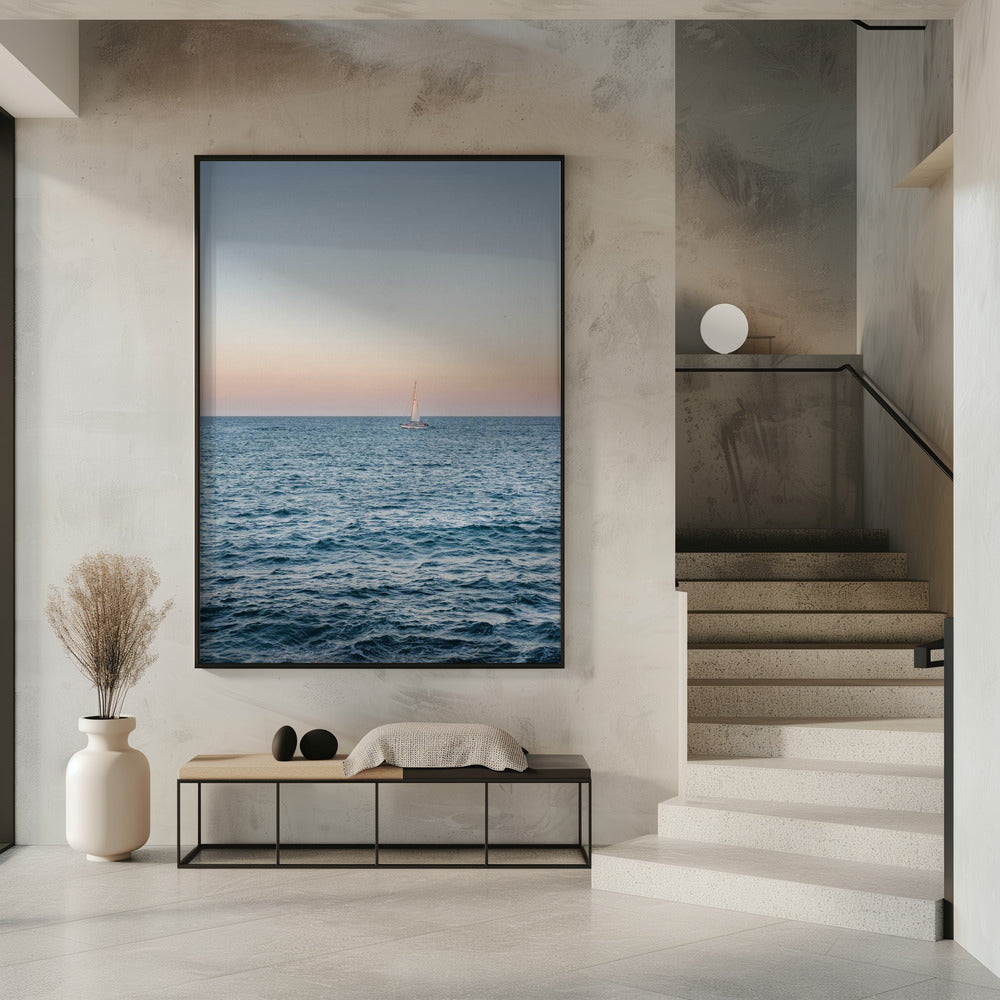 Zeilen langs de Amalfikust bij zonsondergang | Reisfotografie in Italië | Poster