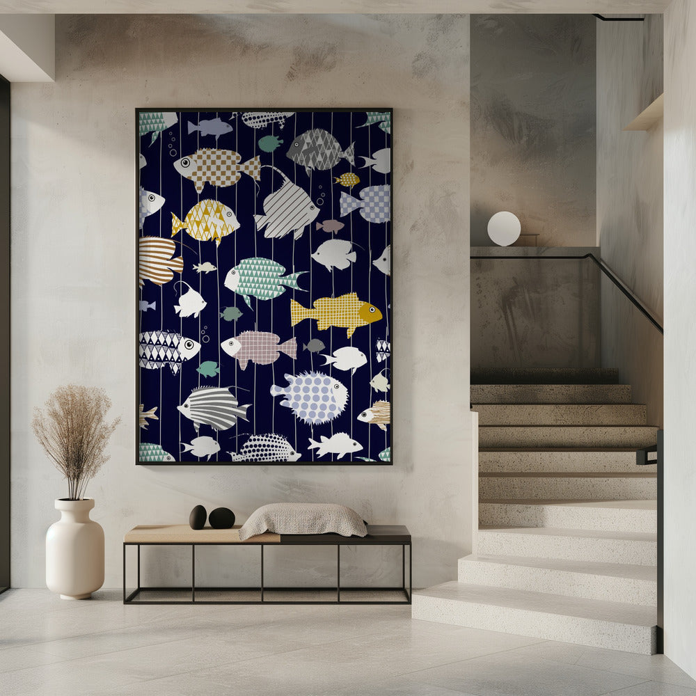 Verse vis op donkerblauw patroon | Poster