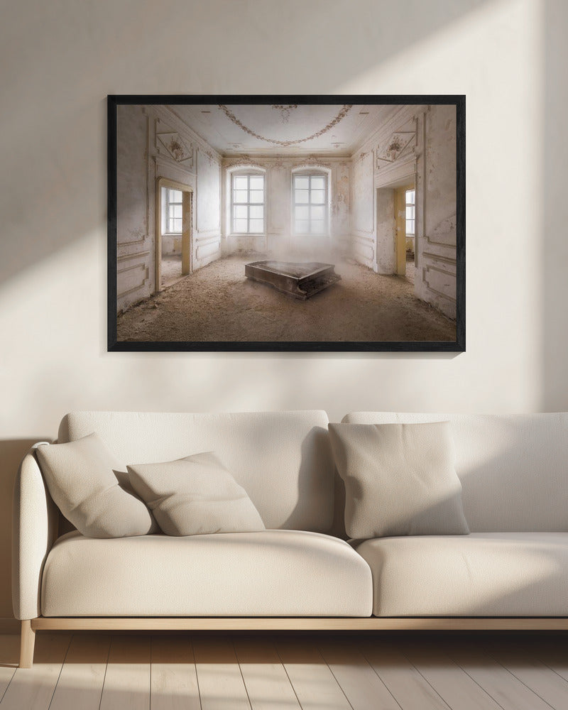 Verlaten piano in het stof | Canvas