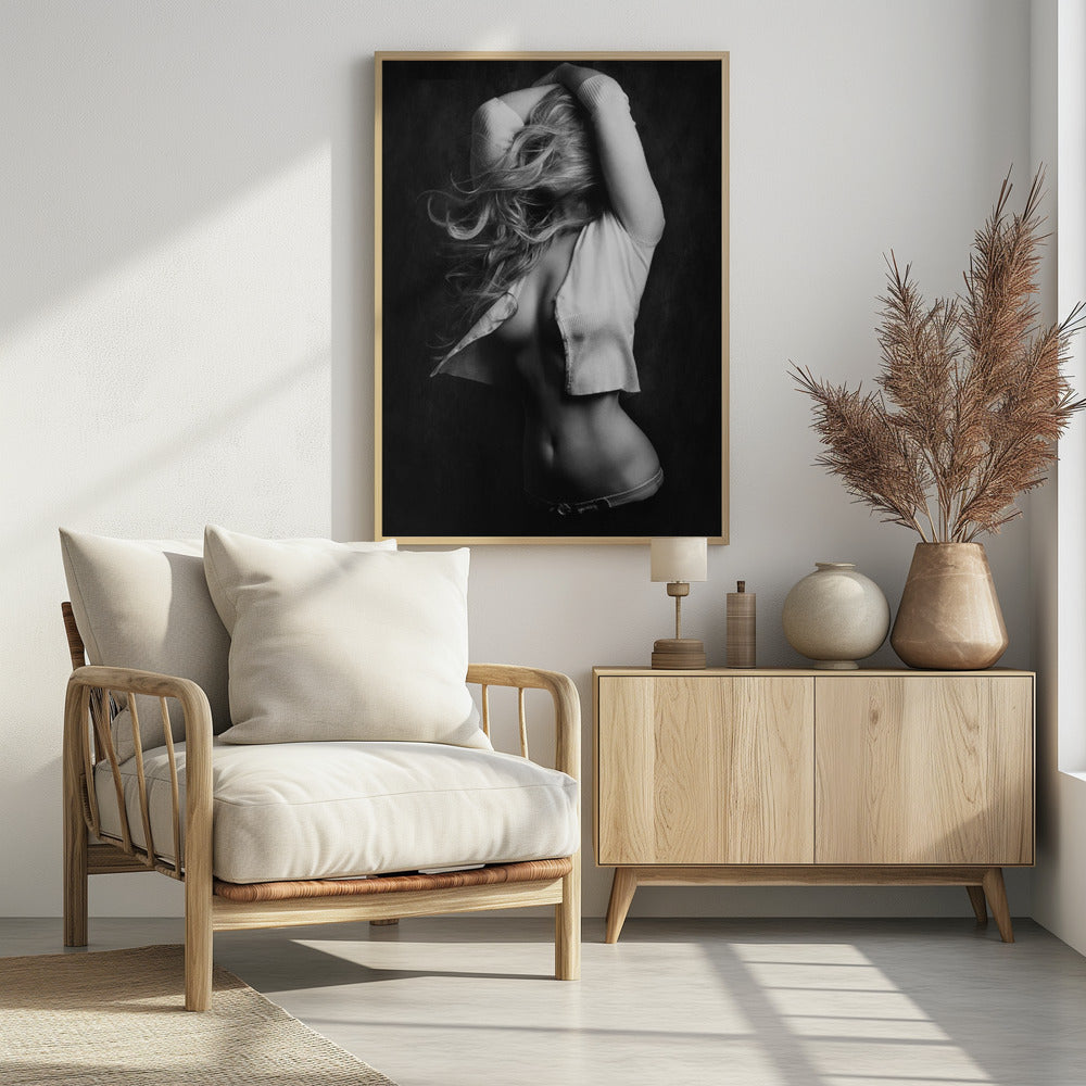 Mia | Poster