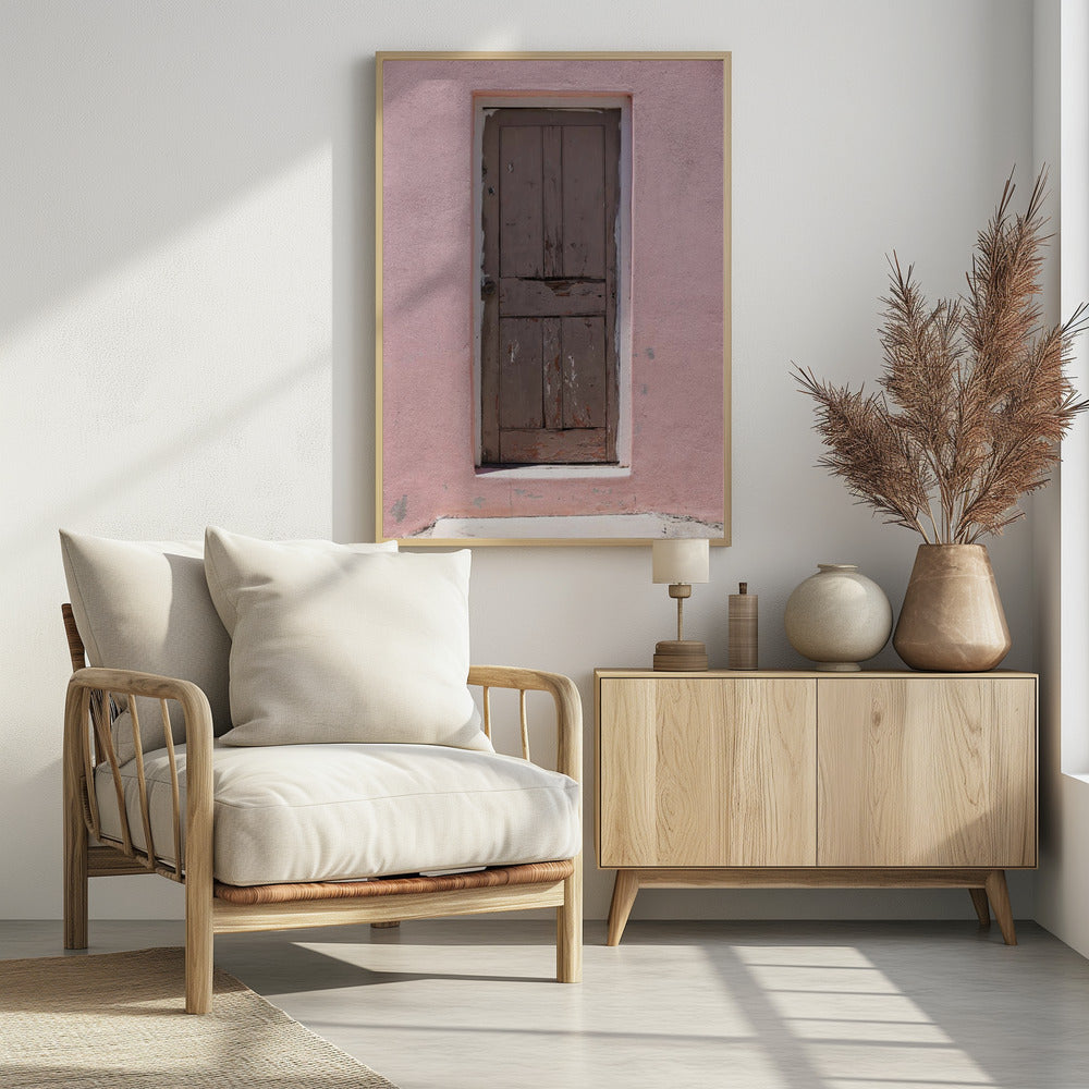 Verweerde roze deur | Poster