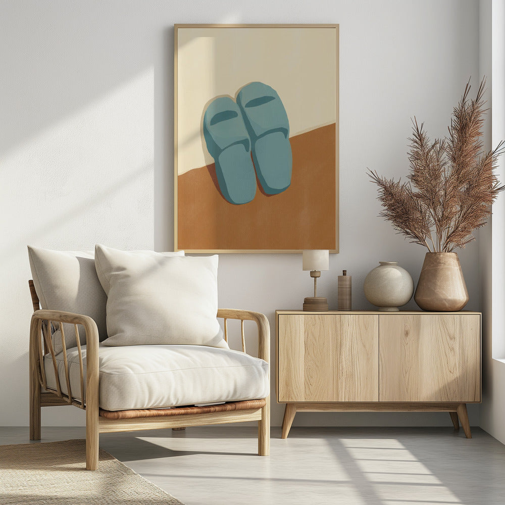 Blauwe pantoffels op een bruine en beige achtergrond | Poster