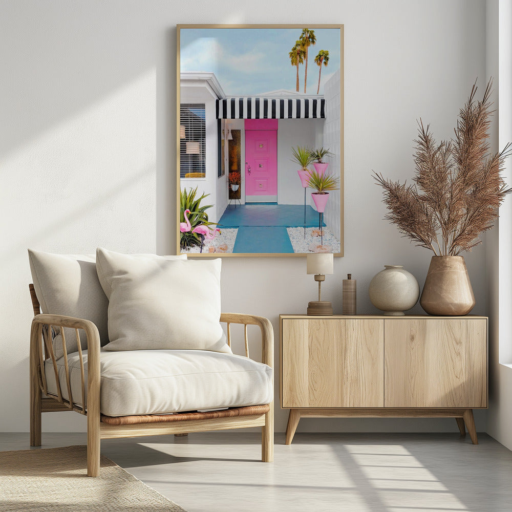 Roze deur met tuinflamingo's | Poster