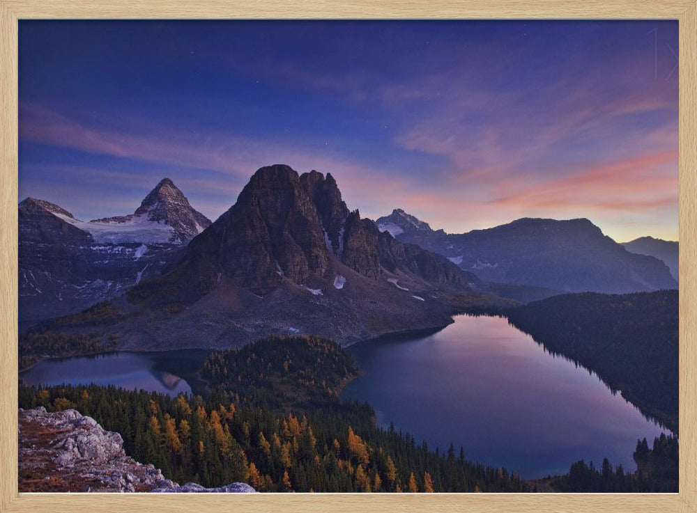 Schemering op Mount Assiniboine | Poster