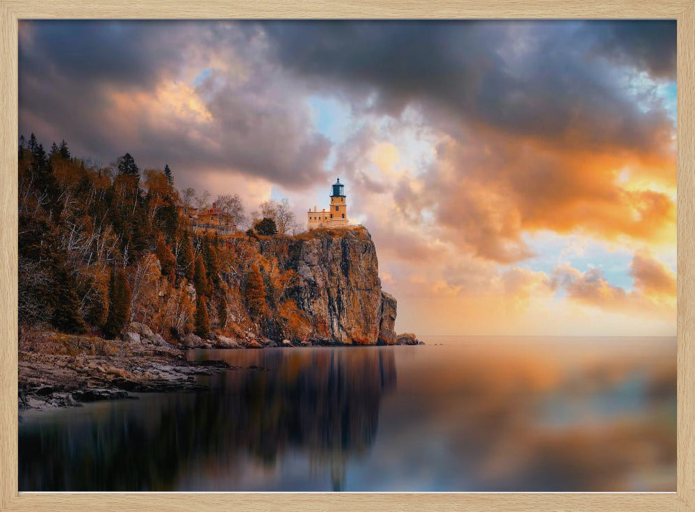 Een bewolkte dag bij Split Rock Lighthouse | Poster