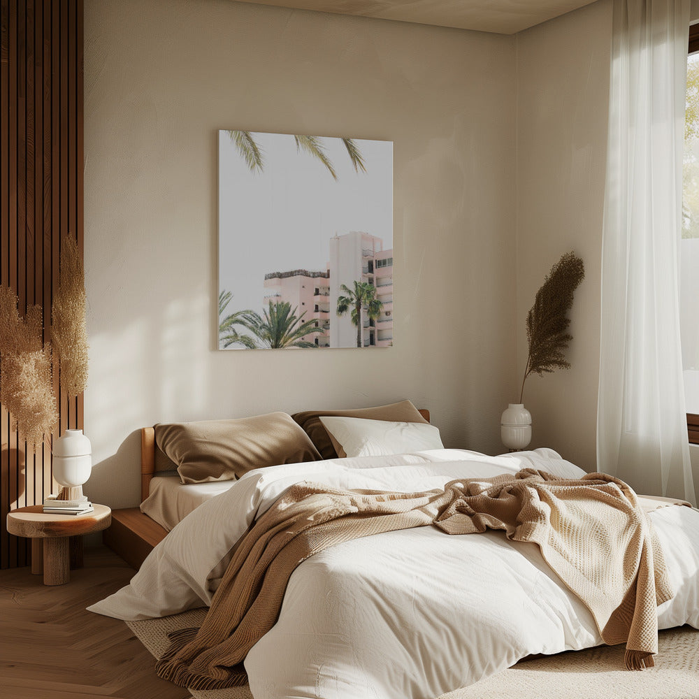 Roze Hotel | Canvas