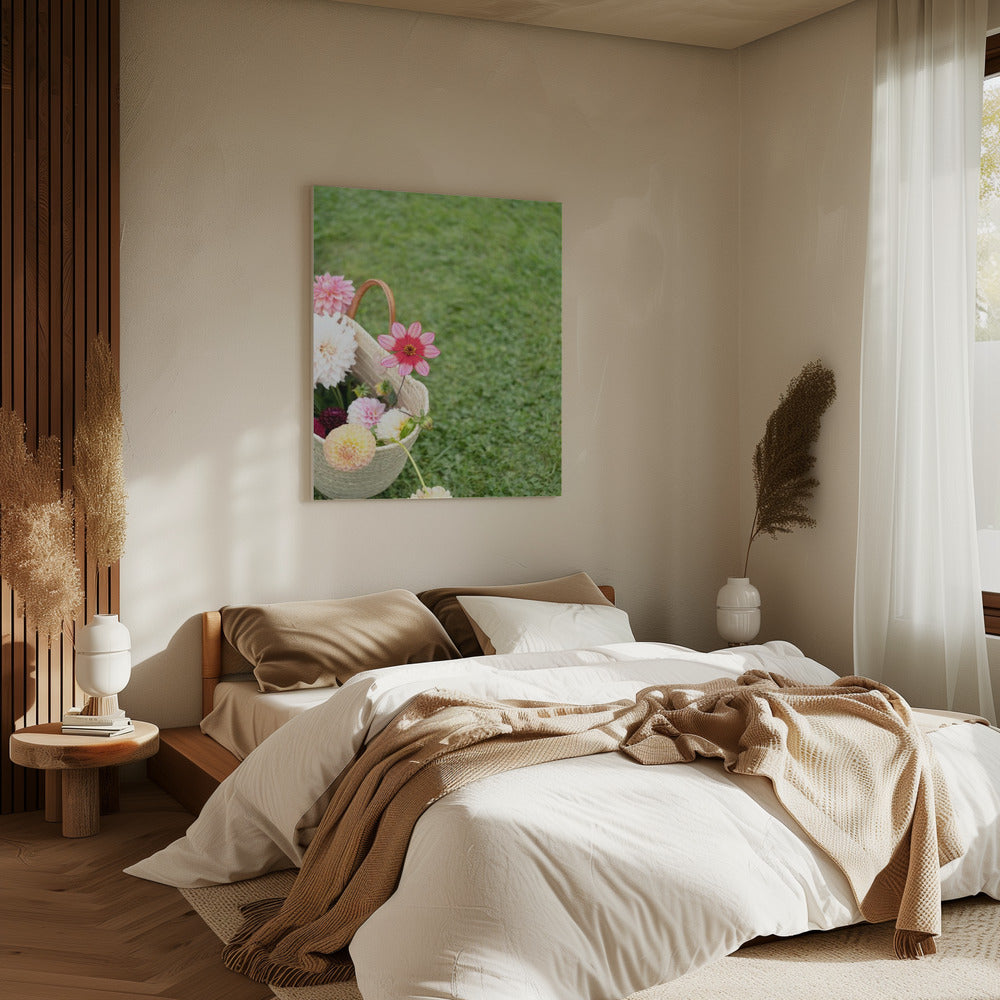 Kleurrijke bloemen in een mand | Canvas
