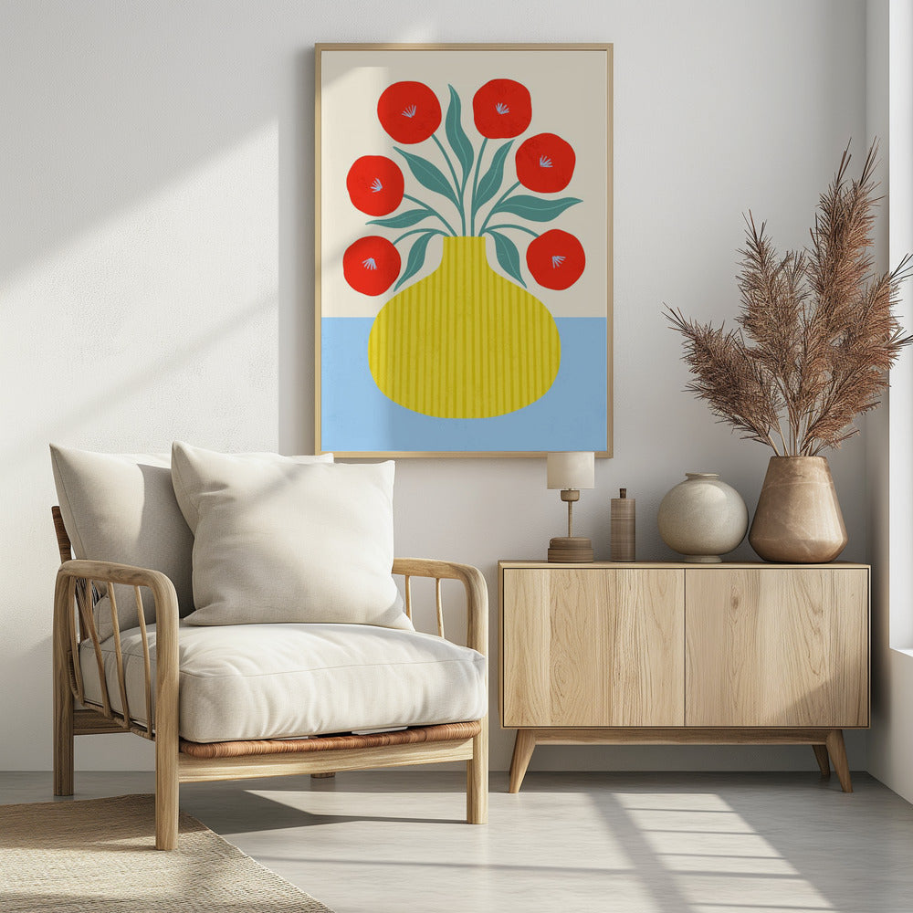 Rode bloemen in gele vaas | Poster