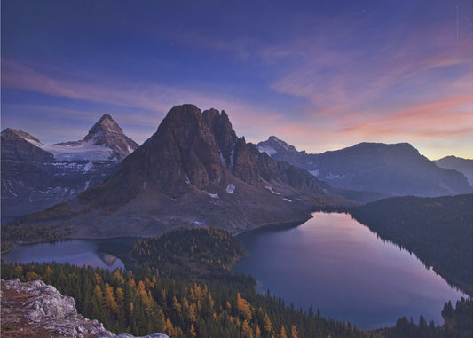 Schemering op Mount Assiniboine | Canvas