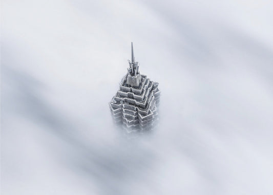 Shanghai Jinmao-toren in de wolken | Achtergrond