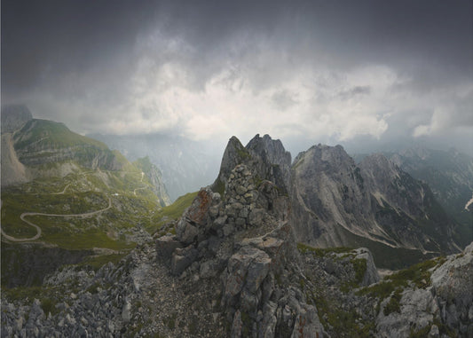 Bizar bergpanorama | Poster