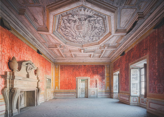 Verlaten Rode Kamer | Canvas