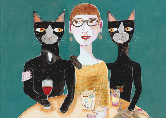 Dame met haar twee zwarte katten aan het drinken | Poster
