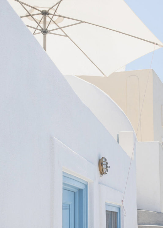 parasol en blauwe deuren | Poster