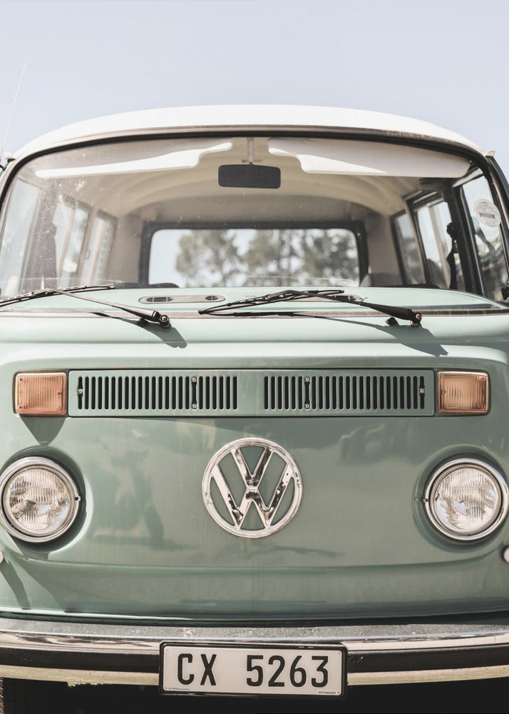 Klassiek design in zachte groene tinten Auto's | Canvas