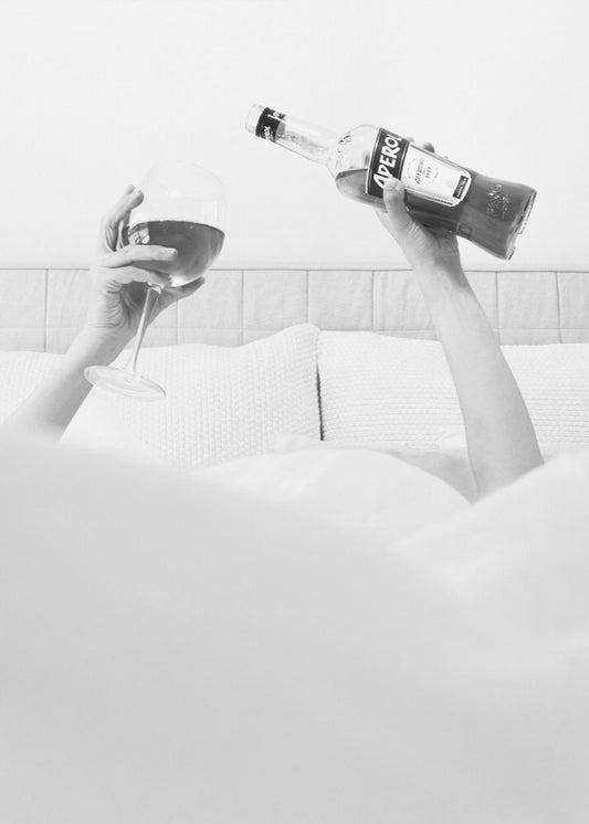 Aperol In Bed Zwart-wit | Canvas