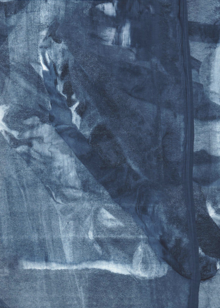 Blauwe textuur met vloeiende verticale lijnen | Poster