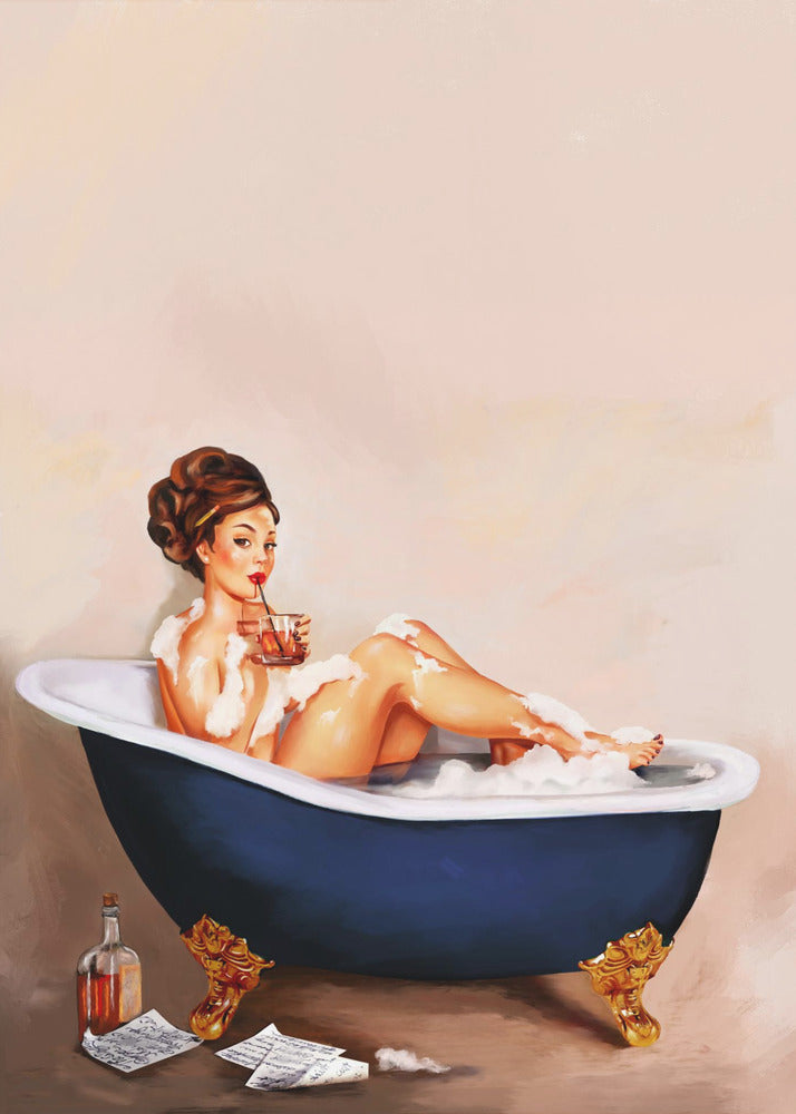Badkuipdrankjes: Pinupmeisje drinkt in de badkamer | Poster