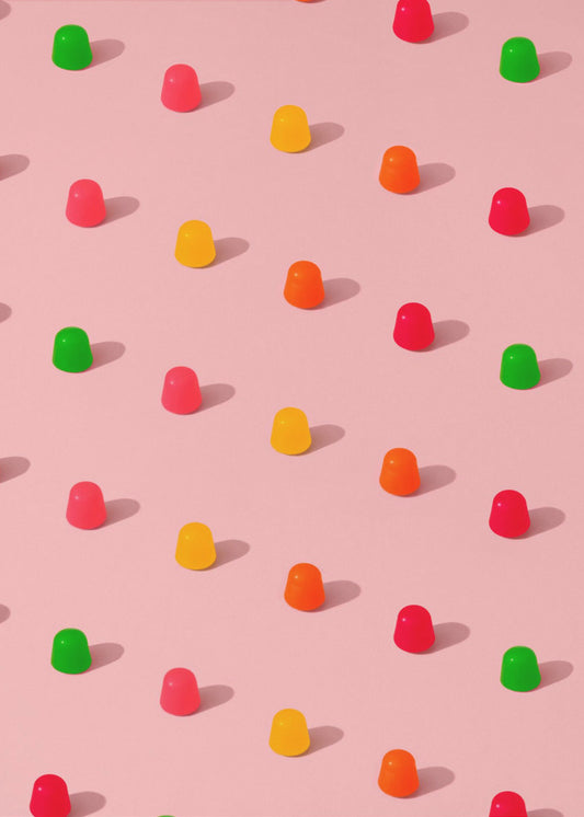 Stippen snoepgomdruppels - herhalend patroon op roze achtergrond | Canvas